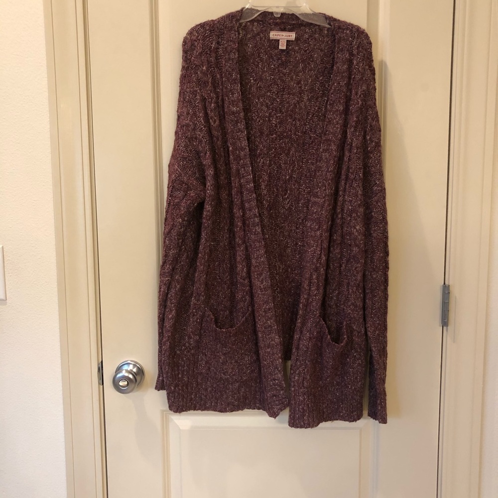 Maroon knit cardigan